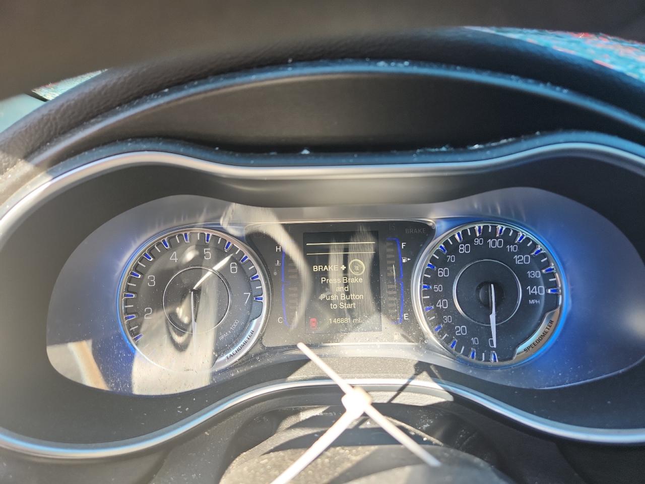 2015 Chrysler 200 Limited VIN: 1C3CCCAB8FN702167 Lot: 62459915