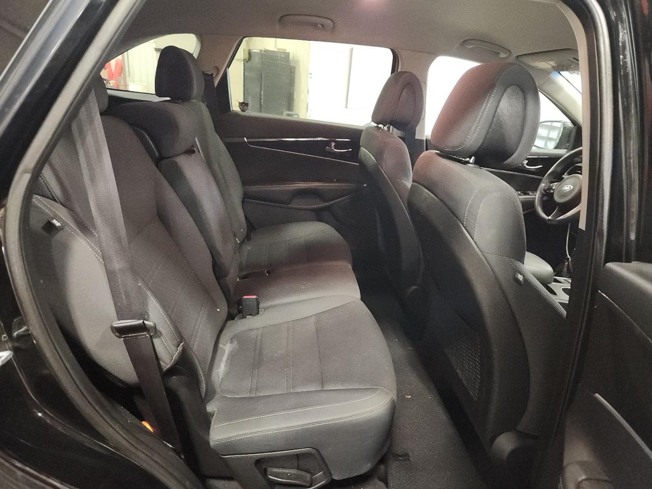 2016 Kia Sorento Lx VIN: 5XYPGDA39GG074998 Lot: 82233445