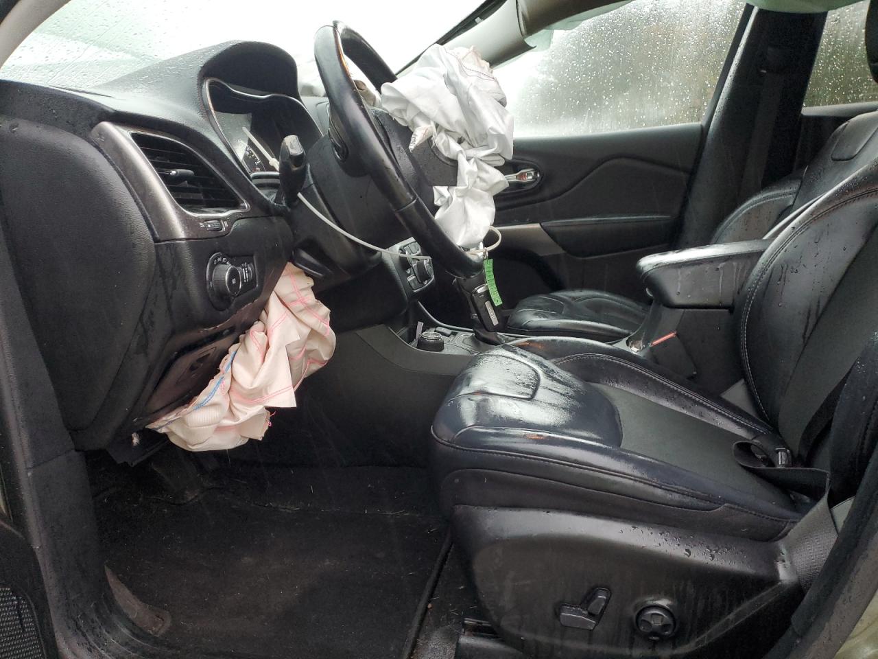 2021 Jeep Cherokee Latitude Plus VIN: 1C4PJMLBXMD113548 Lot: 85558265