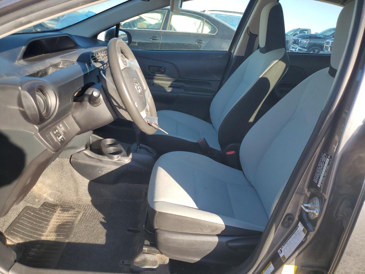 2015 Toyota Prius C VIN: JTDKDTB36F1103951 Lot: 85397445