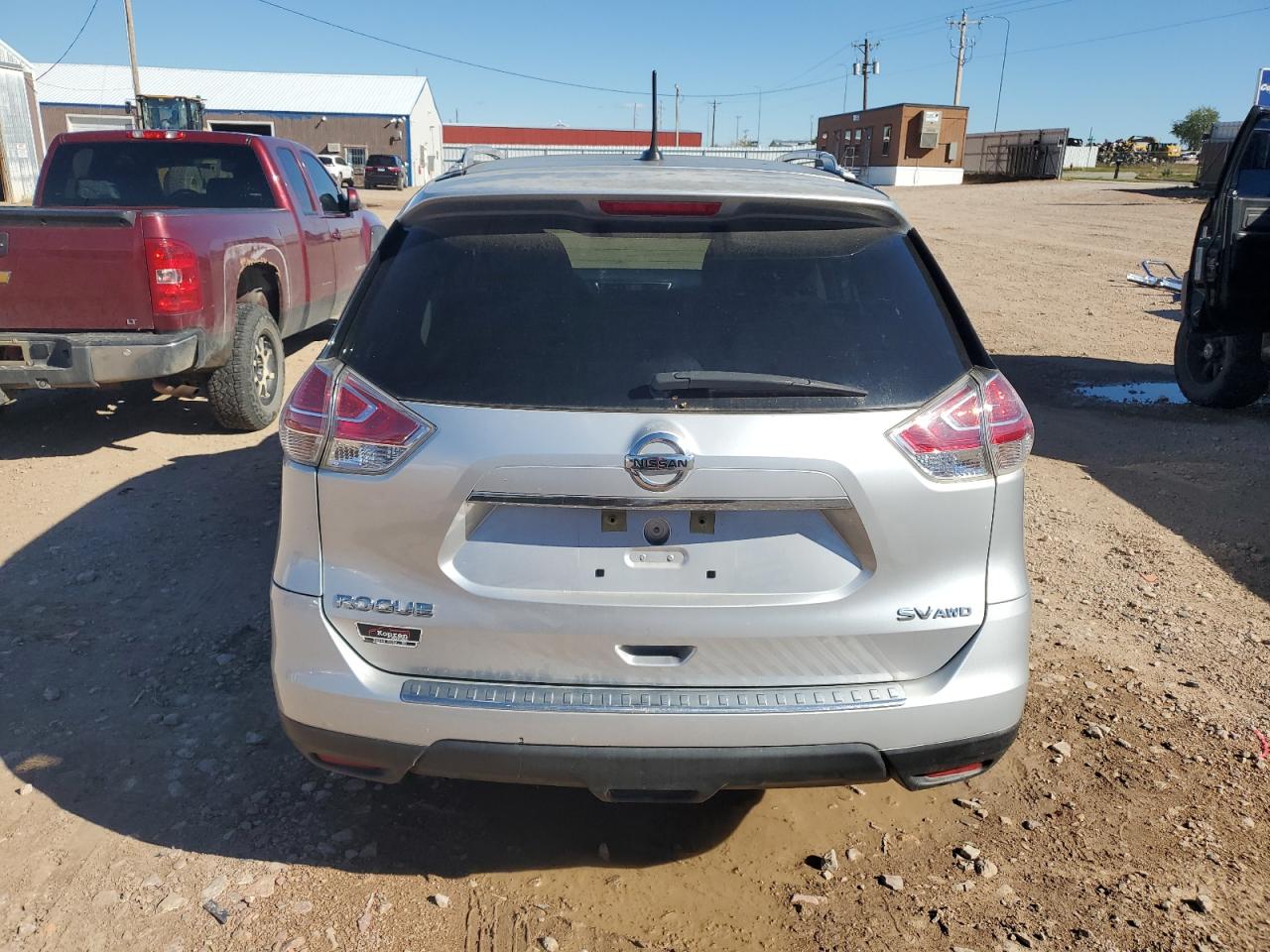 2015 Nissan Rogue S VIN: KNMAT2MVXFP550030 Lot: 82267525