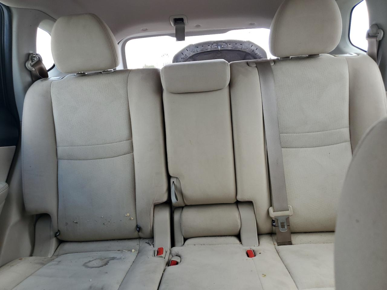 2015 Nissan Rogue S VIN: KNMAT2MT7FP553983 Lot: 87462465