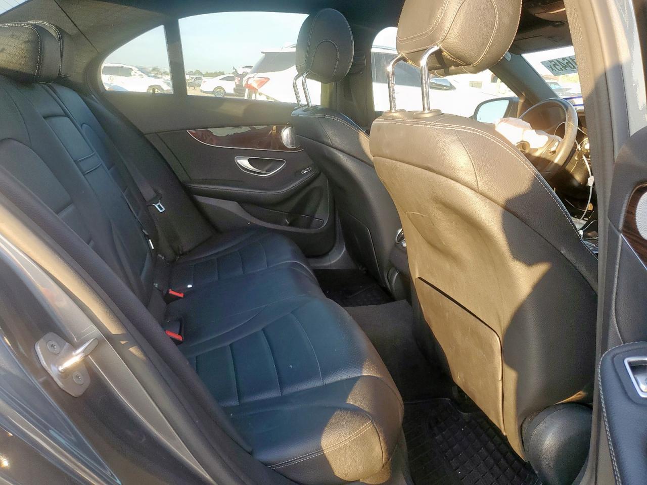 2018 Mercedes-Benz C 300 VIN: WDDWF4JB1JR337635 Lot: 85601645