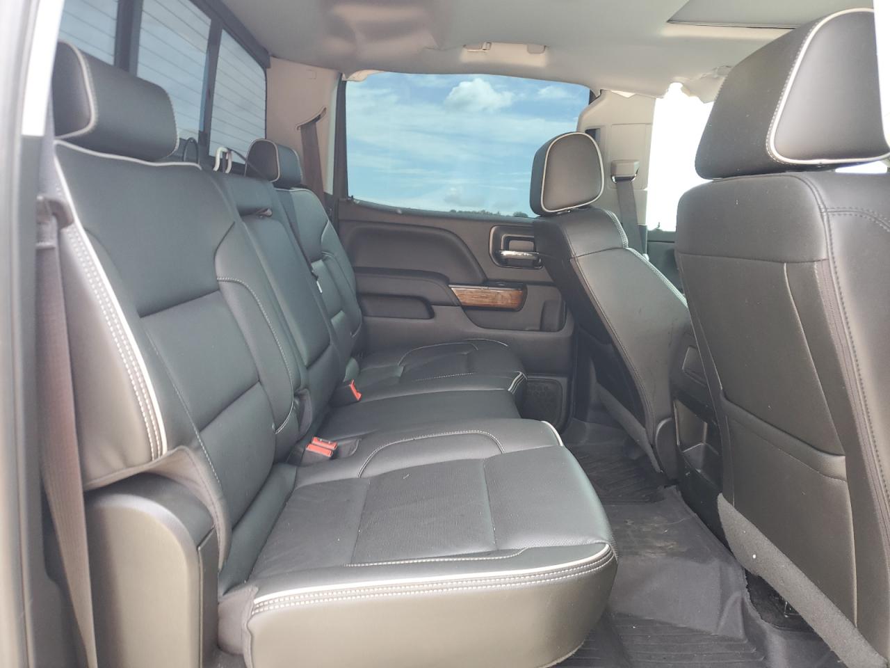 2018 Chevrolet Silverado K2500 High Country VIN: 1GC1KXEY4JF212386 Lot: 85098005