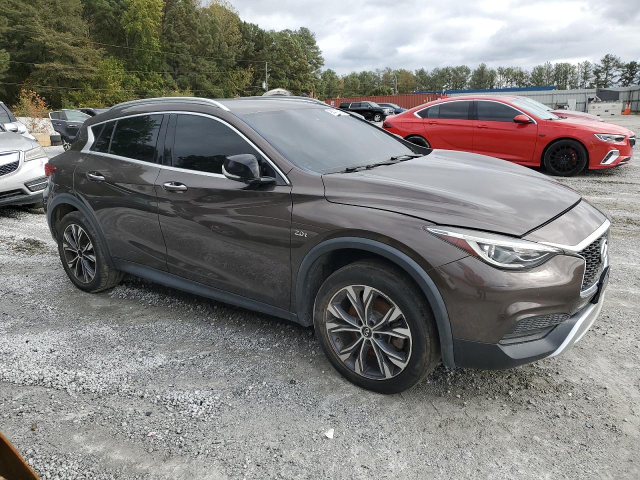 QX30