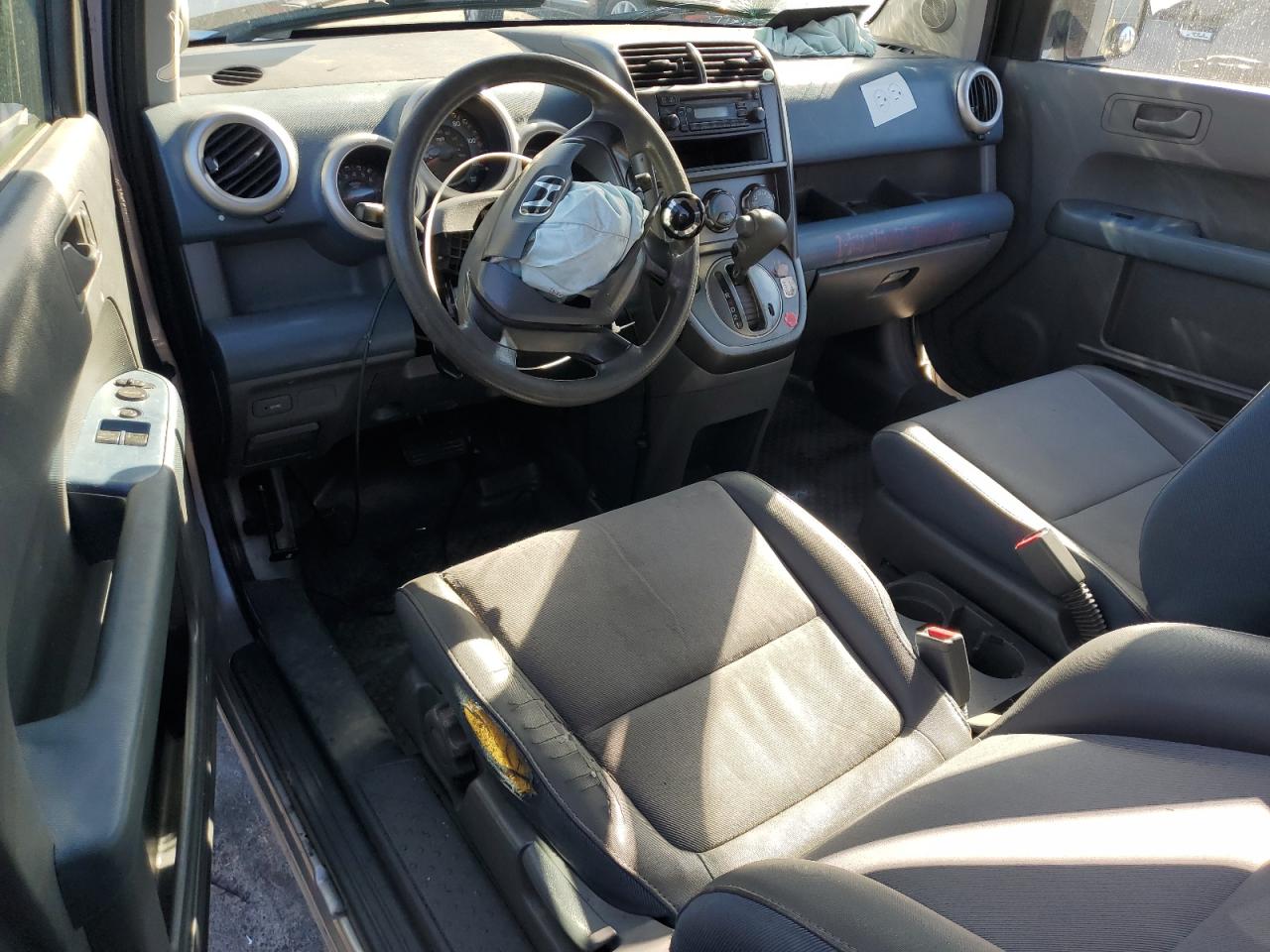 2005 Honda Element Lx VIN: 5J6YH28305L027155 Lot: 82191655