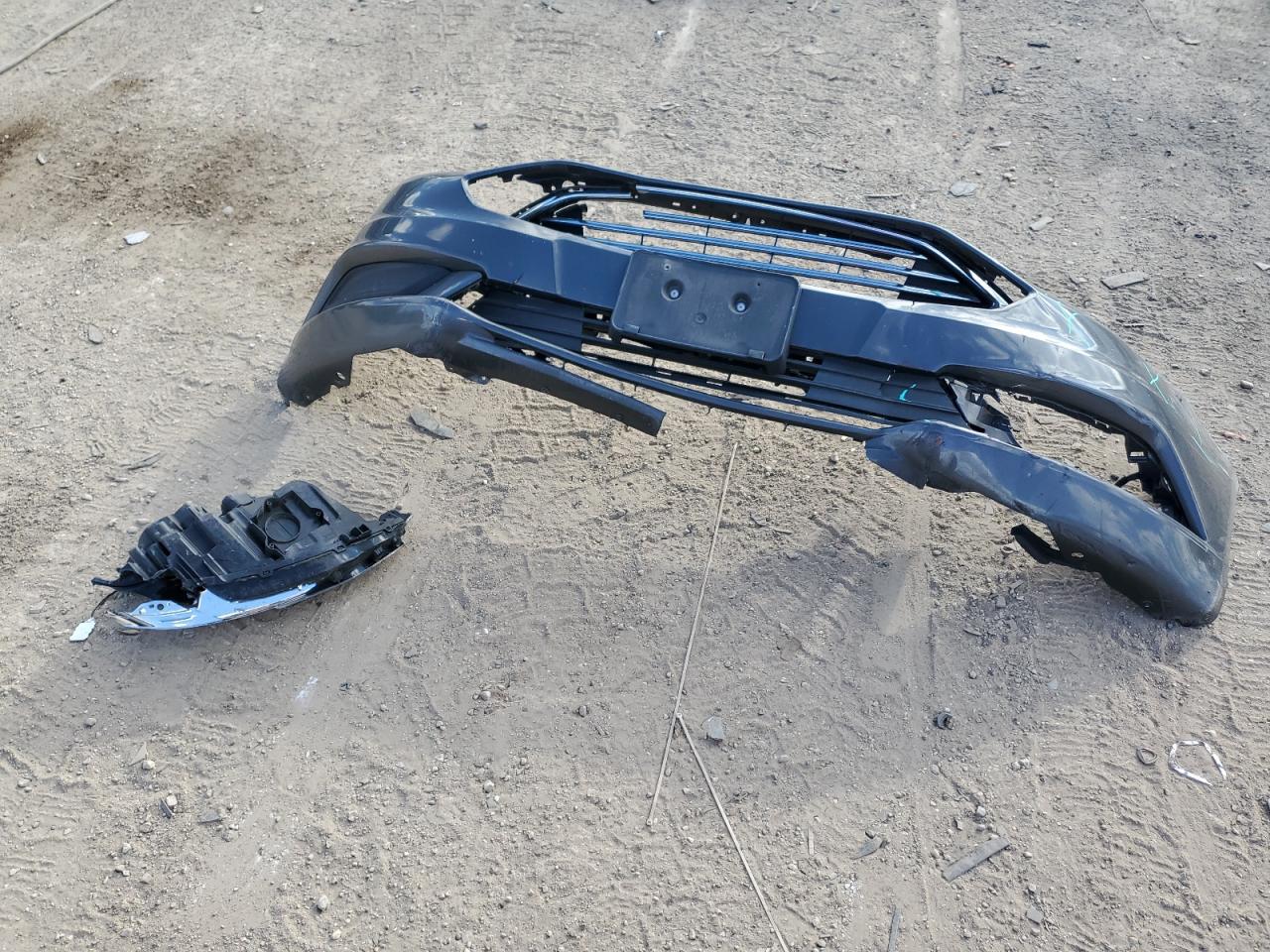 2018 Ford Fusion S VIN: 3FA6P0G70JR159617 Lot: 89700925