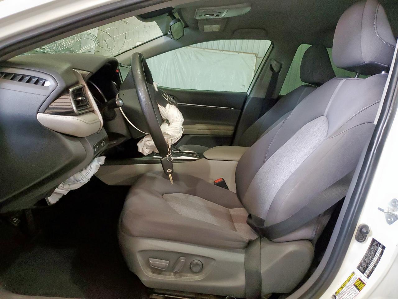 2021 Toyota Camry Le VIN: 4T1C11AK3MU413721 Lot: 82224195