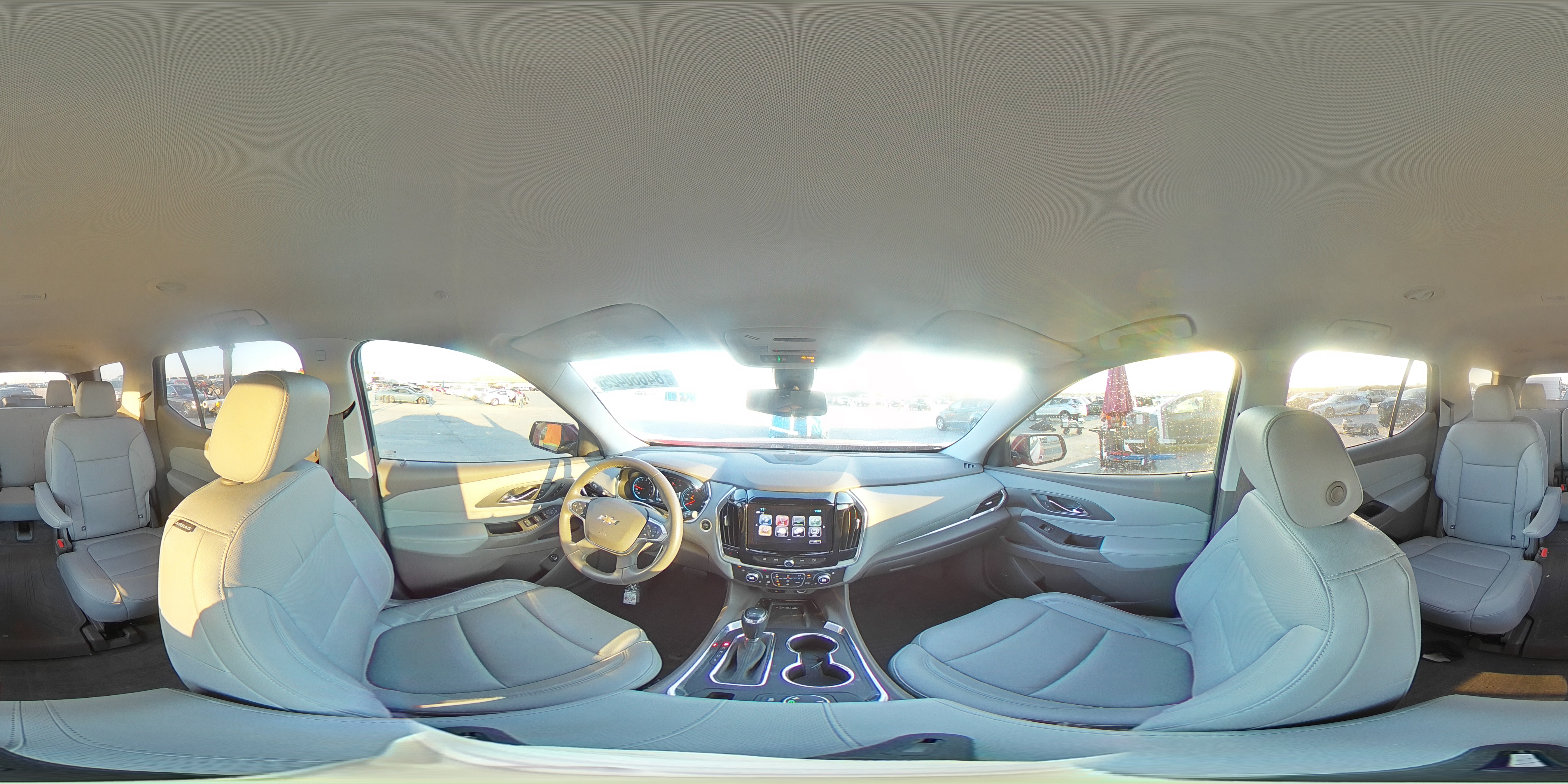 2019 Chevrolet Traverse Premier VIN: 1GNERKKWXKJ185266 Lot: 84660425