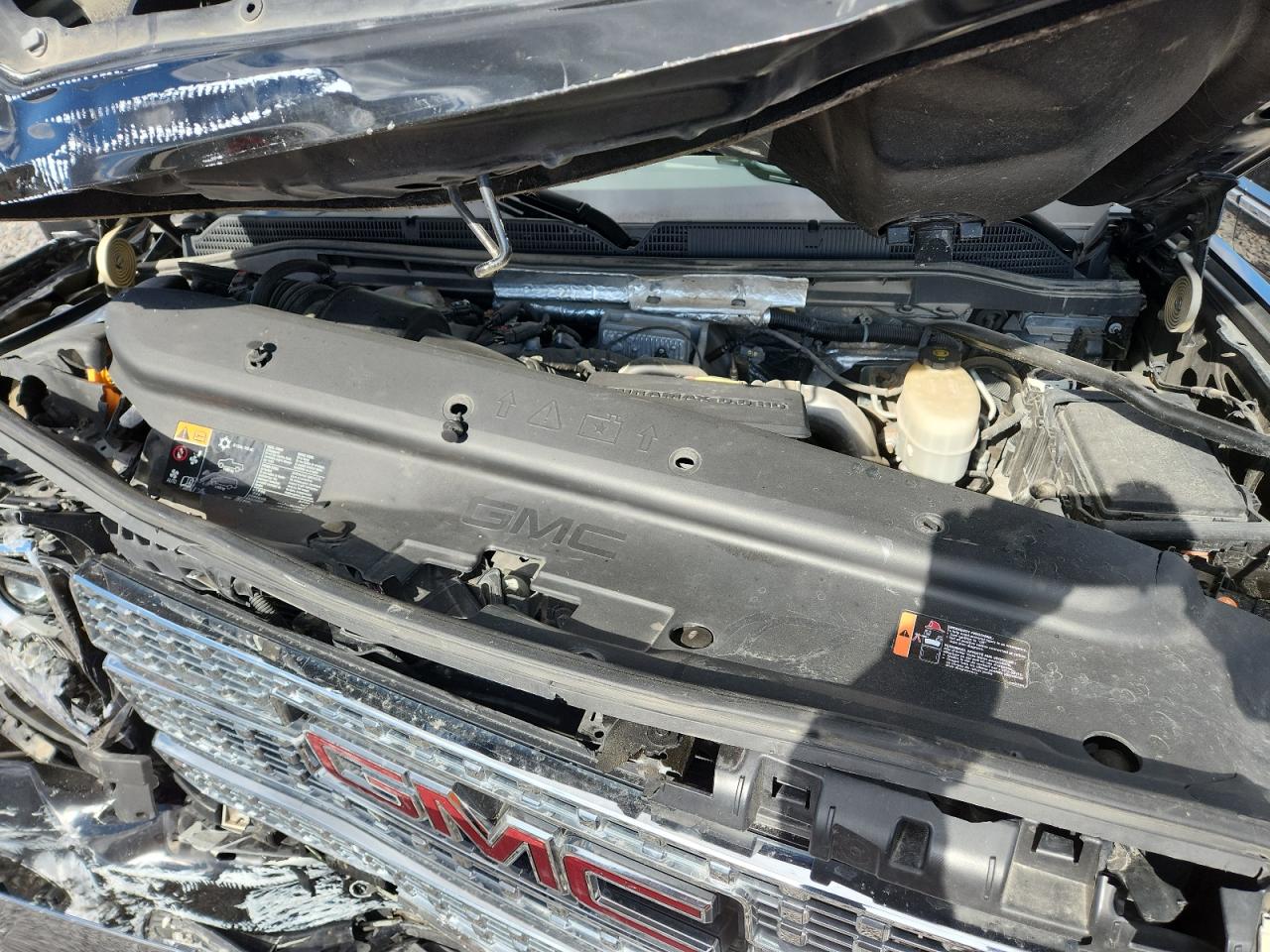 2018 GMC Sierra K2500 Denali VIN: 1GT12UEY8JF122270 Lot: 90699985