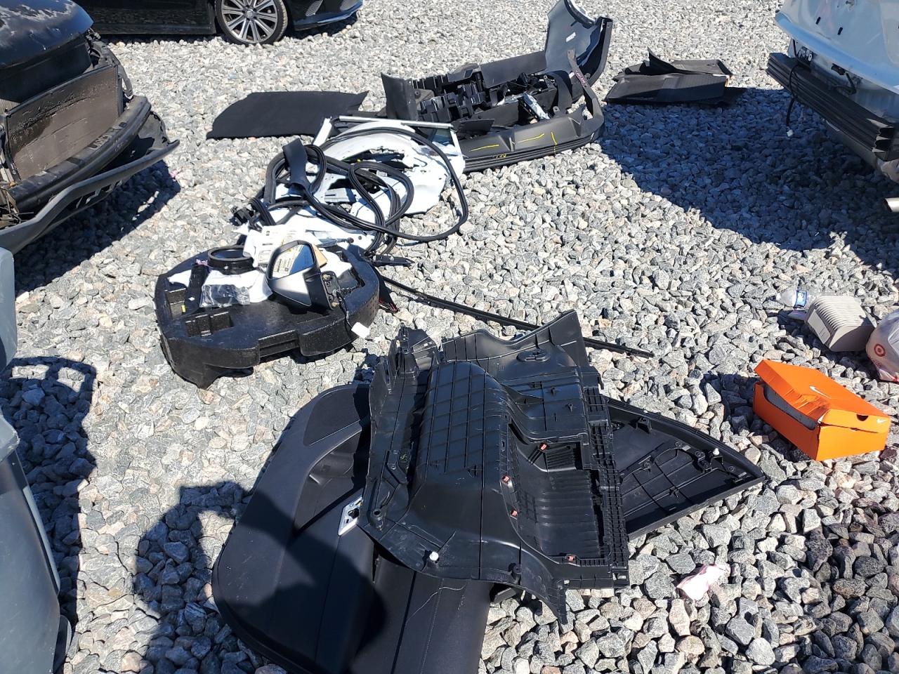 2024 Toyota Corolla Cross Se VIN: 7MUFBABG1RV060440 Lot: 90376675