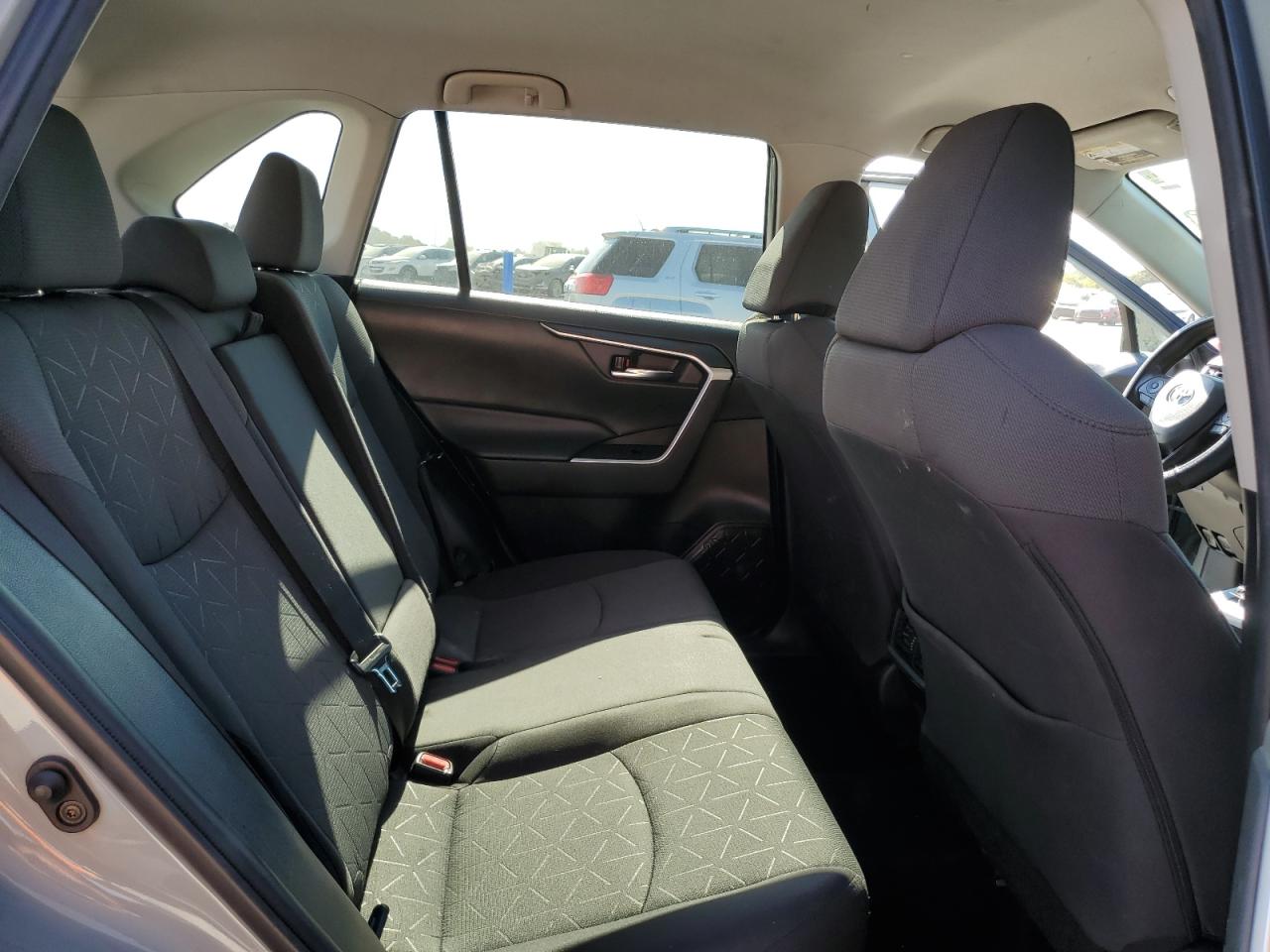 2021 Toyota Rav4 Xle VIN: 2T3P1RFV2MW179615 Lot: 86067765