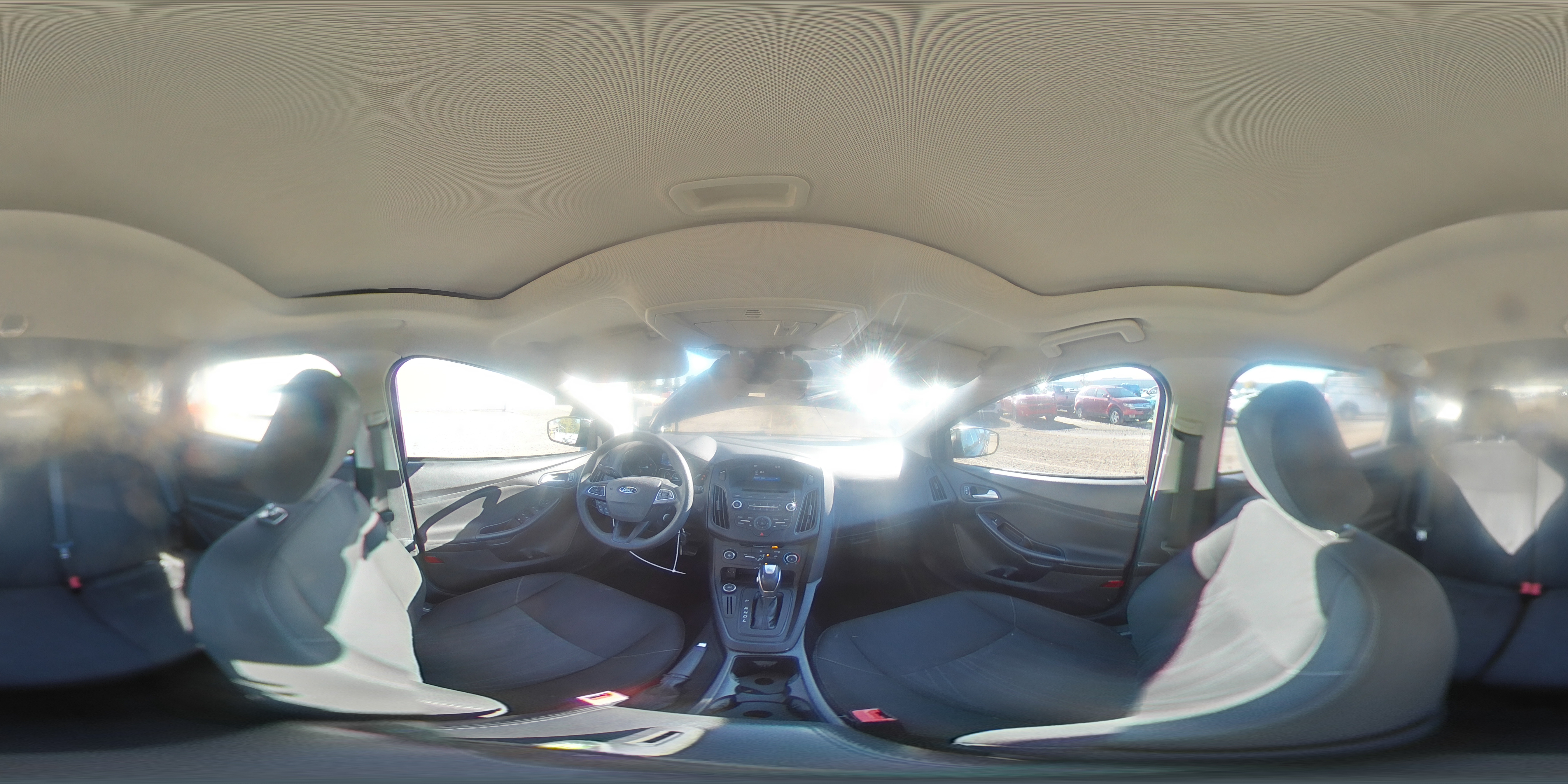 2015 Ford Focus Se VIN: 1FADP3K25FL384481 Lot: 85929125