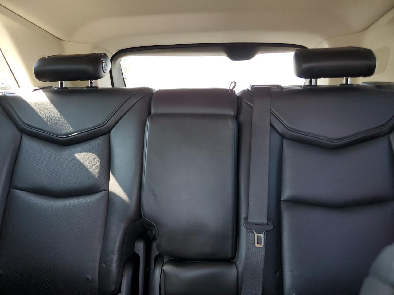 2017 Cadillac Xt5 Luxury VIN: 1GYKNBRS8HZ312949 Lot: 82519665