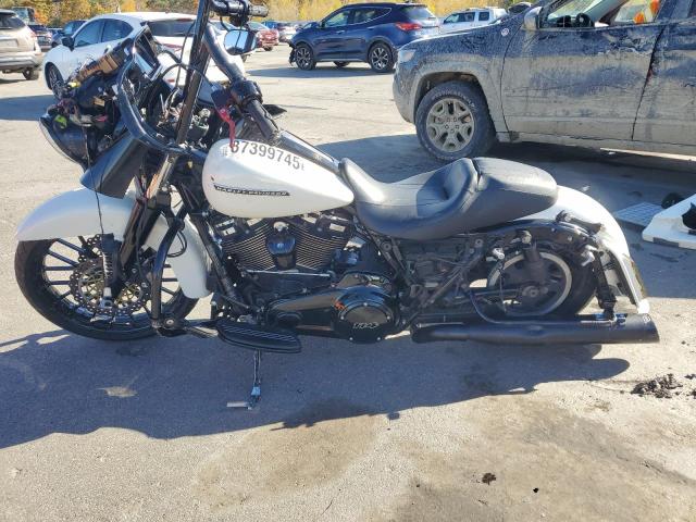 2018 HARLEY-DAVIDSON FLTRXS ROAD GLIDE SPECIAL  