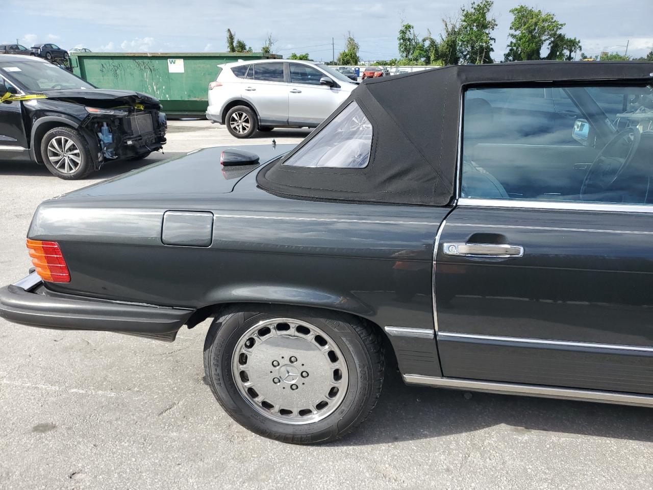 1987 Mercedes-Benz 560 Sl VIN: WDBBA48D4HA061845 Lot: 85739155