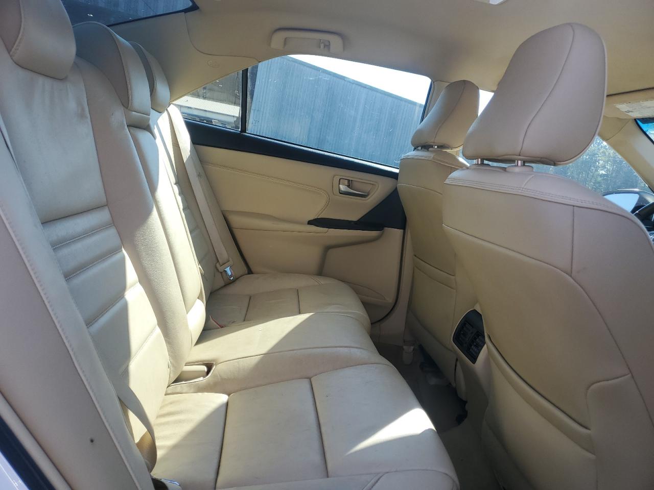 2016 Toyota Camry Le VIN: 4T4BF1FK9GR544930 Lot: 82295895