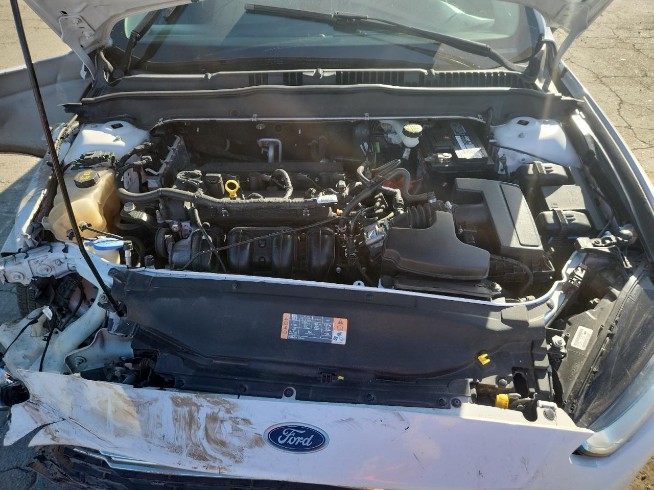 2016 Ford Fusion S VIN: 3FA6P0G74GR385488 Lot: 82216275