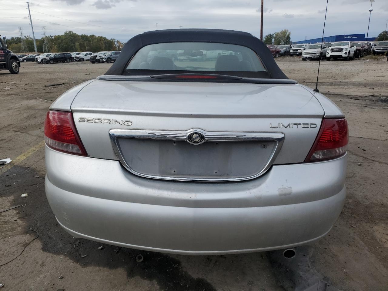 2002 Chrysler Sebring Limited VIN: 1C3EL65RX2N257278 Lot: 82526825