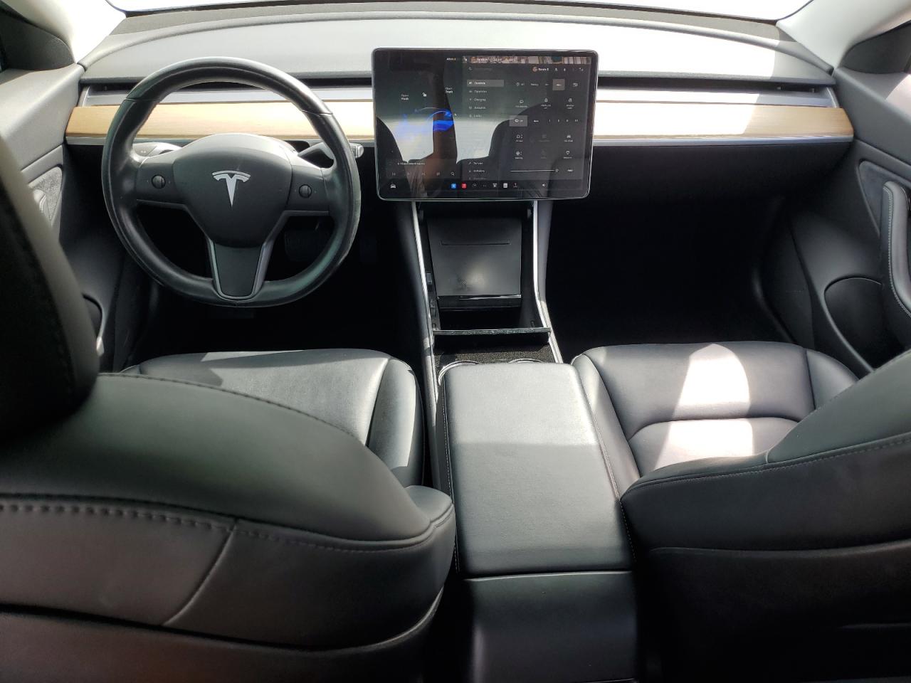 2019 Tesla Model 3 VIN: 5YJ3E1EA1KF331664 Lot: 85696475