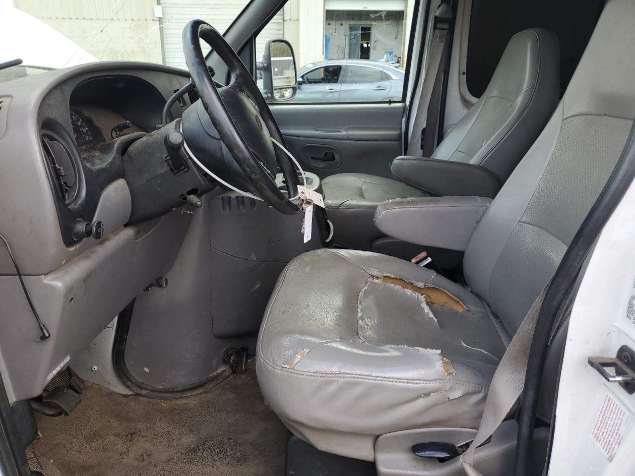 2000 Ford Econoline E250 Van VIN: 1FTNS24L6YHB22441 Lot: 89921685