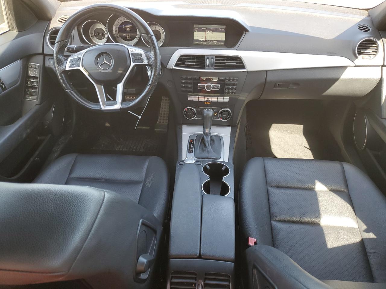 2014 Mercedes-Benz C 250 VIN: WDDGF4HB8EG207024 Lot: 81911545