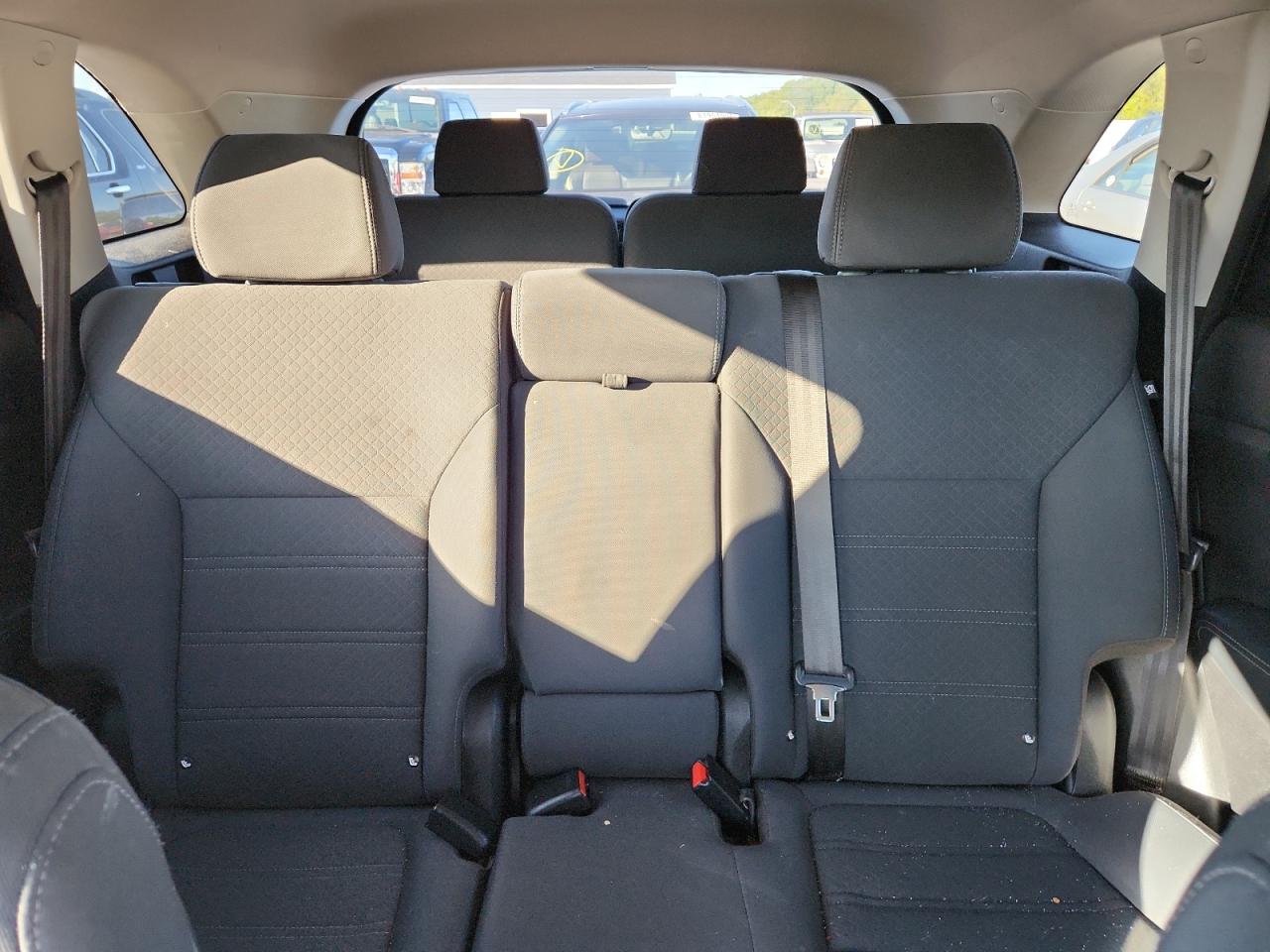 2017 Kia Sorento Lx VIN: 5XYPGDA54HG223935 Lot: 84562115