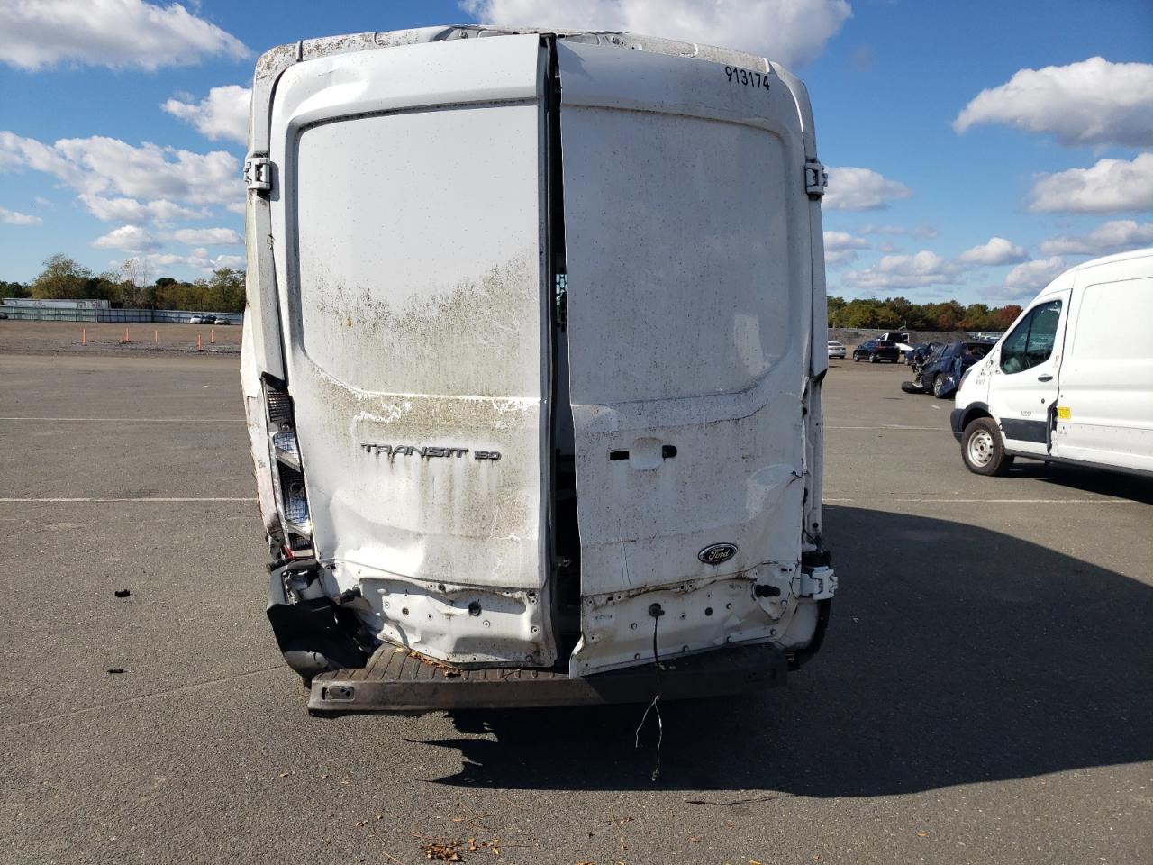 2018 Ford Transit Delivery Van VIN: 1FTYE2CM9JKB52315 Lot: 89894515