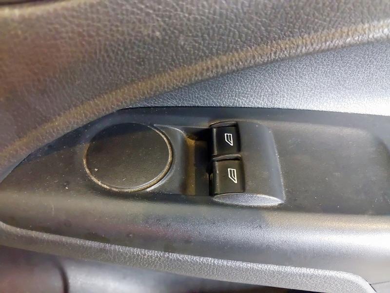 2015 FORD TRANSIT CONNECT 220 