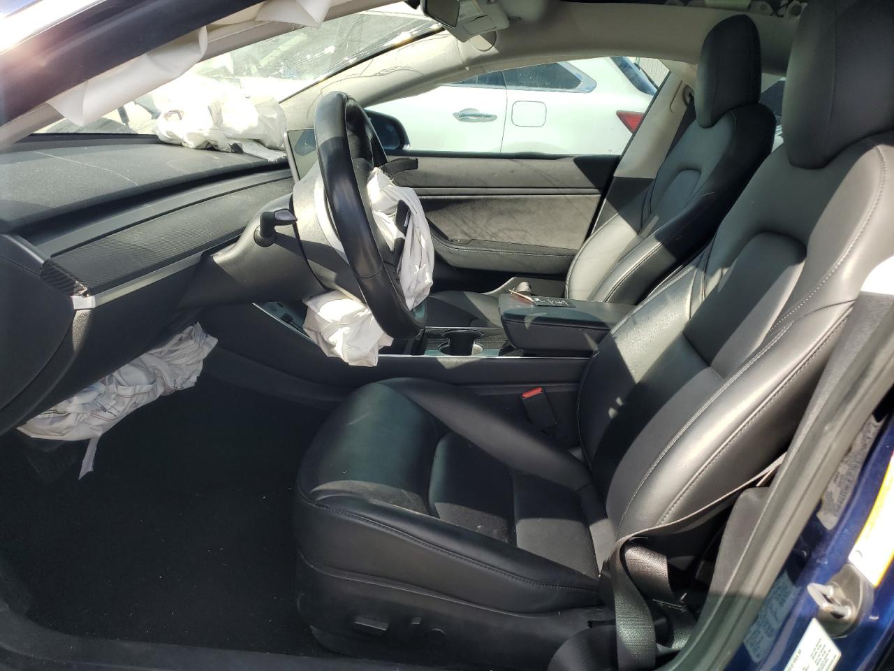 2019 Tesla Model 3 VIN: 5YJ3E1EB8KF387626 Lot: 86216425