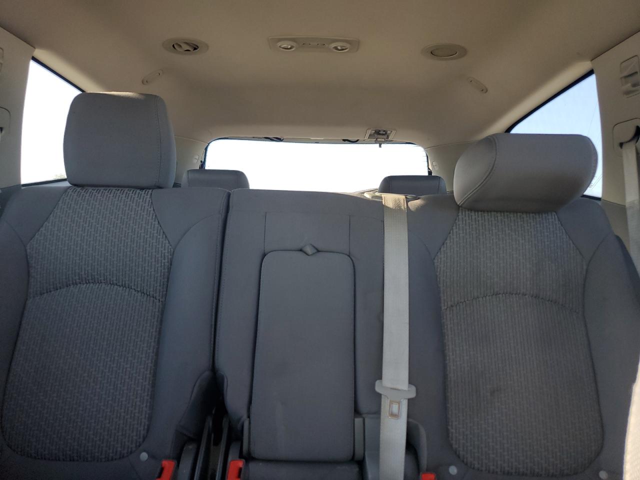 2012 Chevrolet Traverse Ls VIN: 1GNKRFED3CJ318472 Lot: 86430105