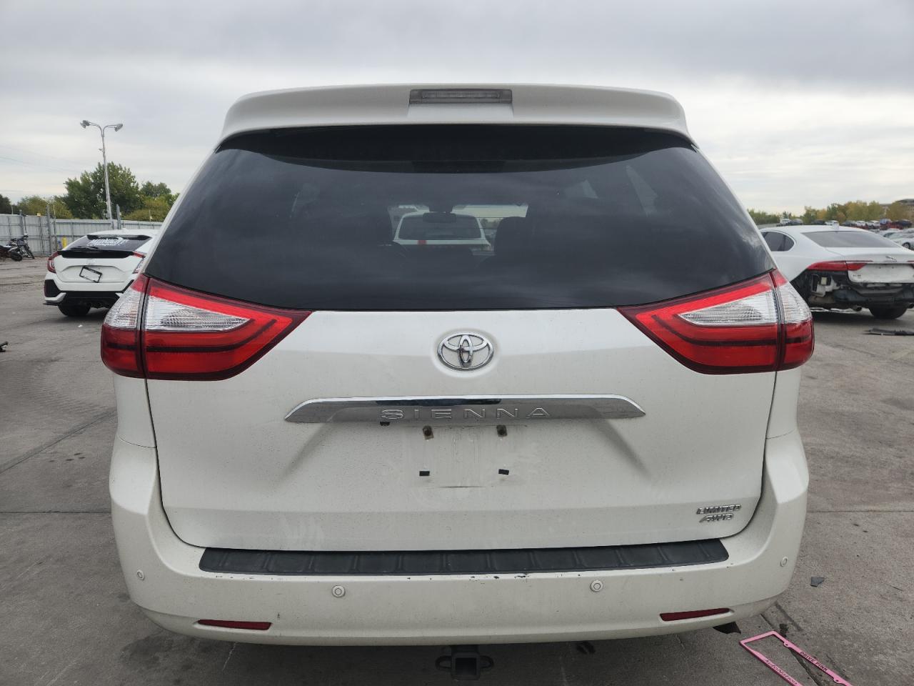 2015 Toyota Sienna Xle VIN: 5TDDK3DC1FS109042 Lot: 82420065