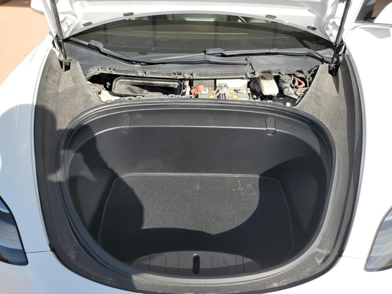 2018 Tesla Model 3 VIN: 5YJ3E1EA5JF039000 Lot: 85136245