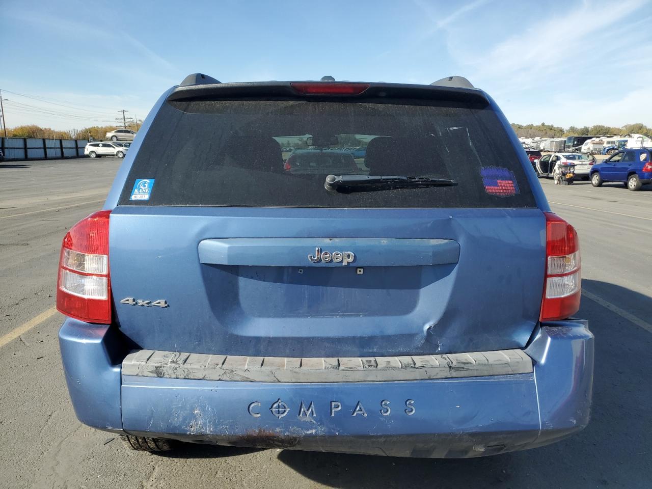 2007 Jeep Compass VIN: 1J8FF47W47D170724 Lot: 90375405