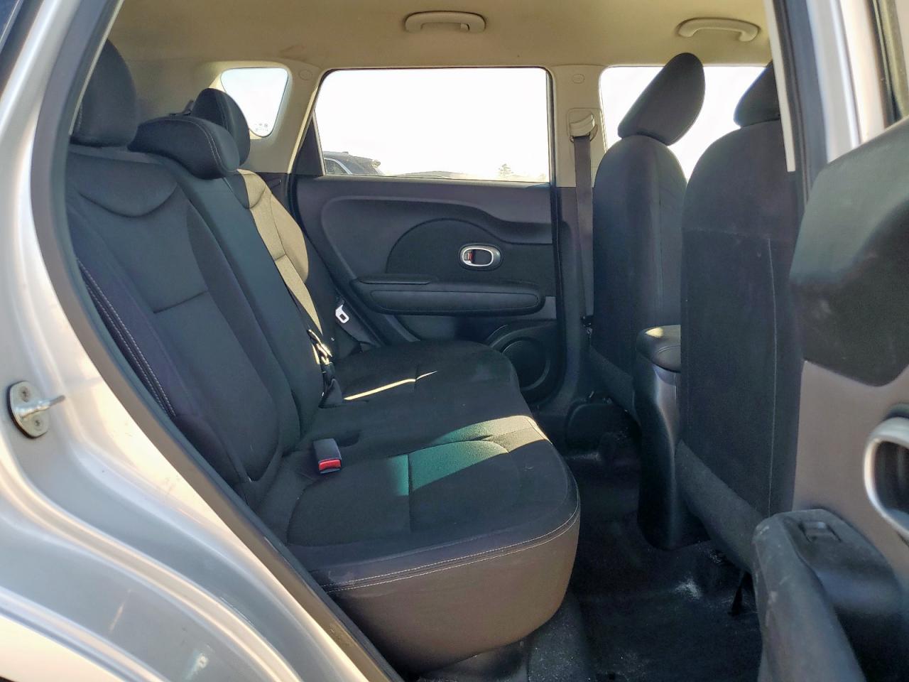 2015 Kia Soul VIN: KNDJN2A25F7763536 Lot: 82400085
