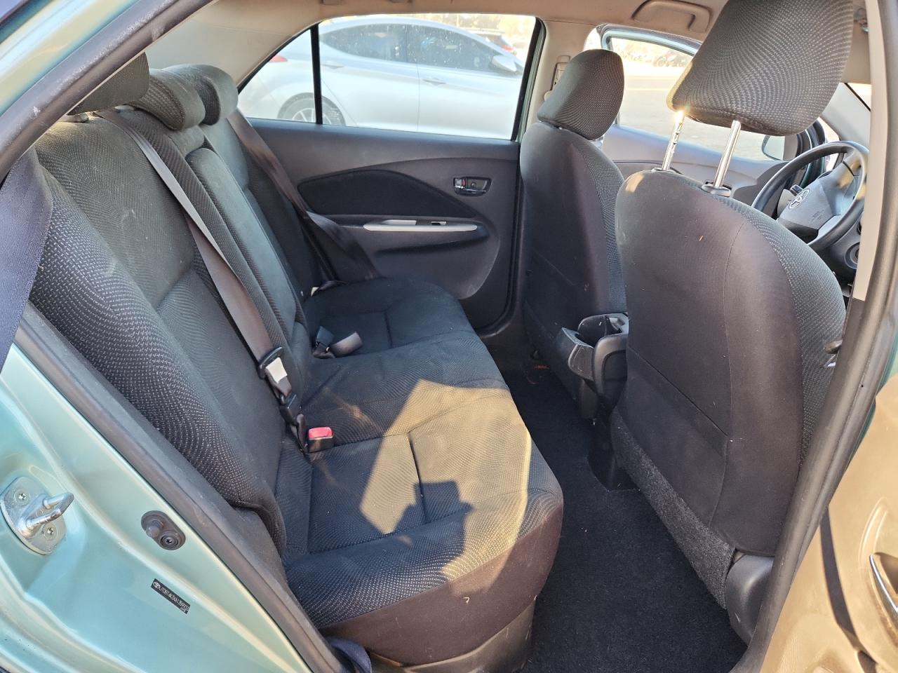 2010 Toyota Yaris VIN: JTDBT4K3XA1359933 Lot: 86598575