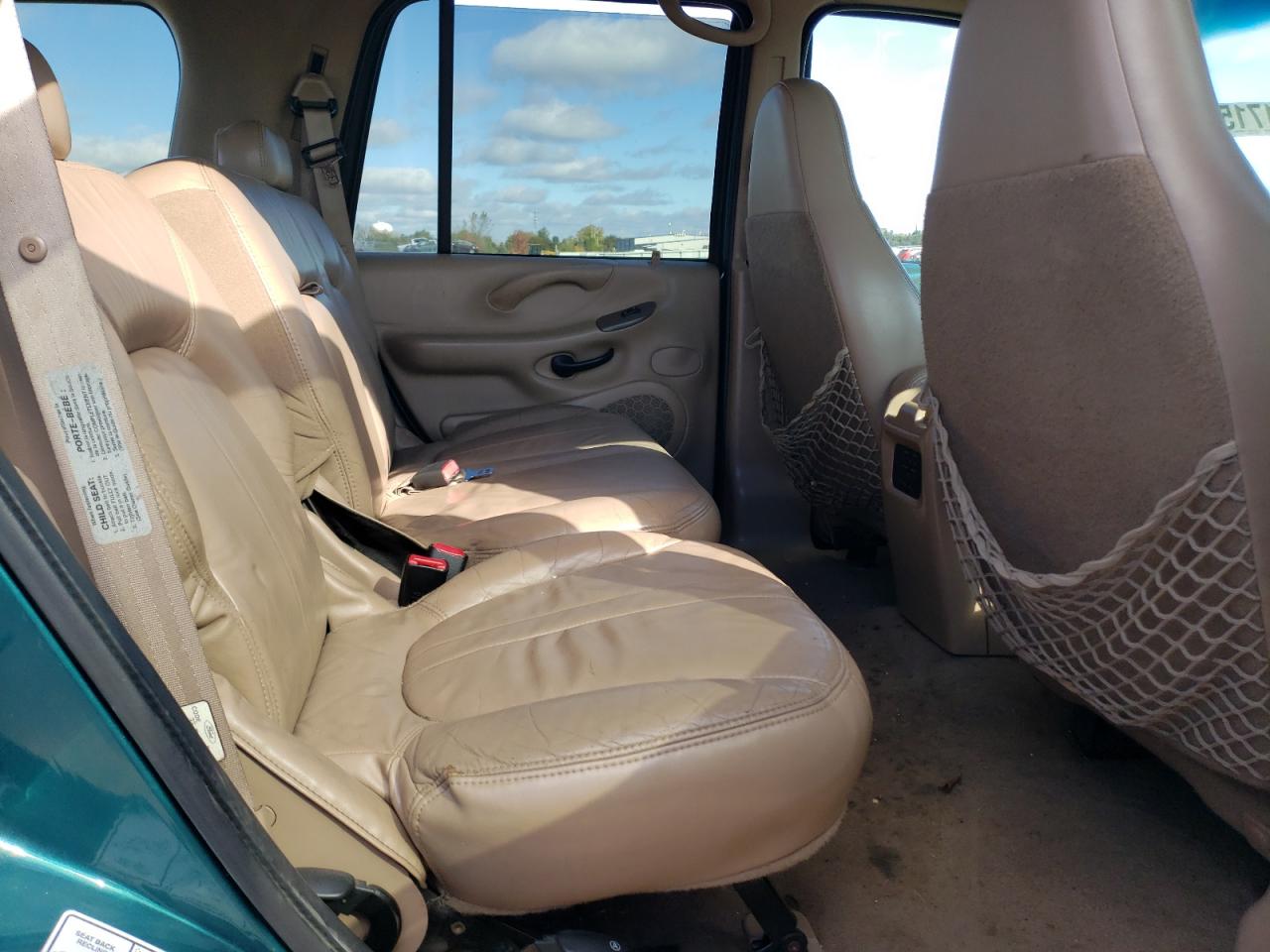 1998 Ford Expedition VIN: 1FMPU18L8WLC20044 Lot: 82717155