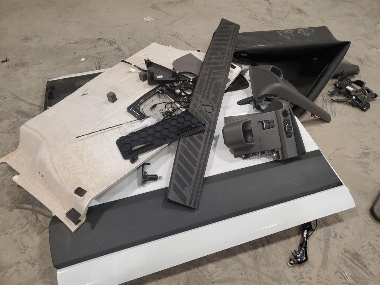 2025 Ford Transit T-250 VIN: 1FTBR1Y83SKA58965 Lot: 84642185