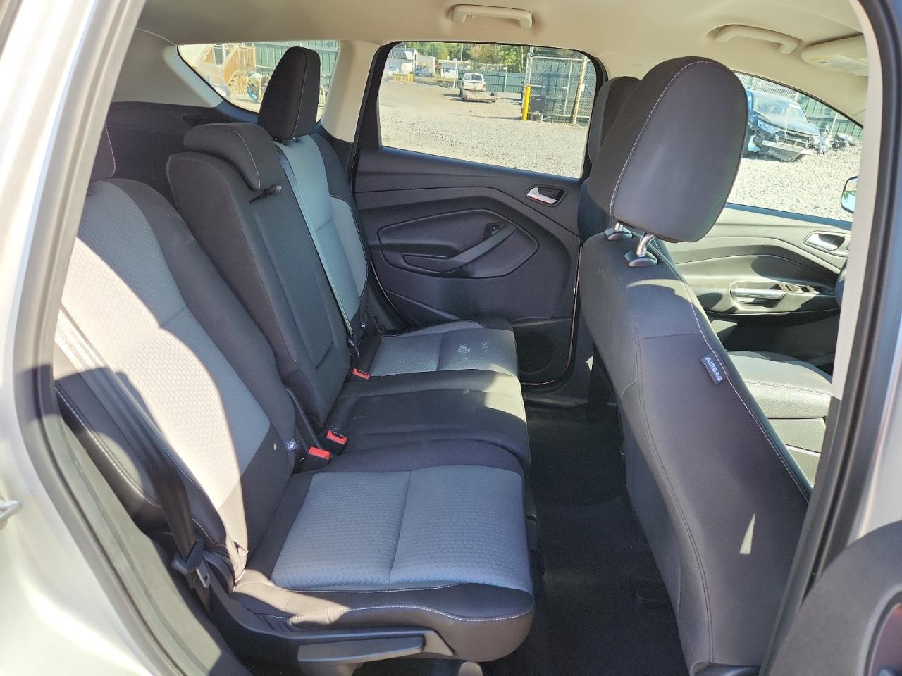 2017 Ford Escape Se VIN: 1FMCU9GD2HUD90663 Lot: 84733825