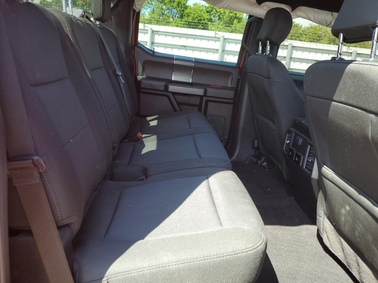 2020 Ford F150 Supercrew VIN: 1FTEW1CP5LKF33327 Lot: 84971215