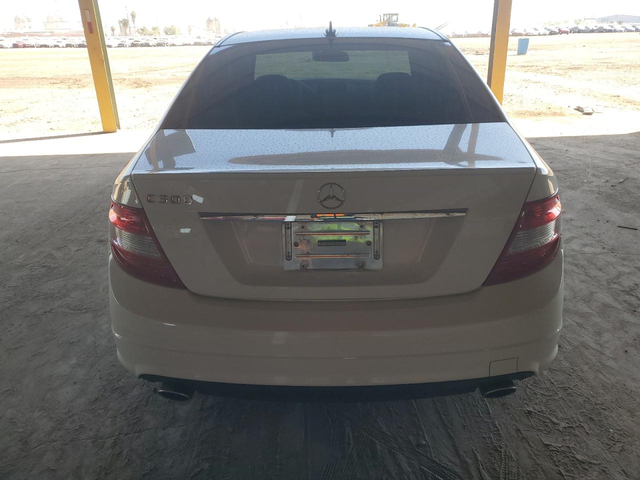 2011 Mercedes-Benz C 300 VIN: WDDGF5EB1BA526922 Lot: 87312895