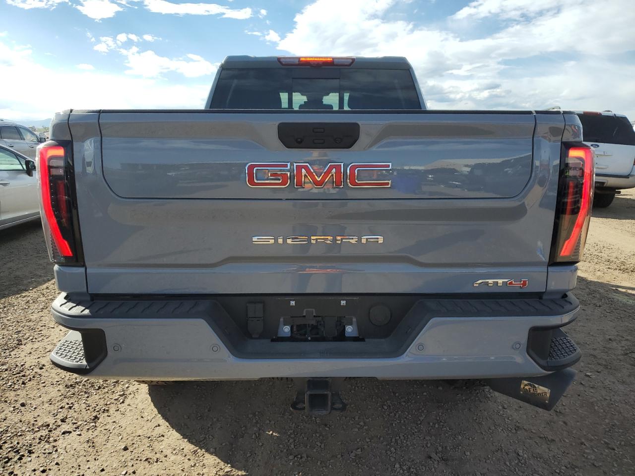 2025 GMC Sierra K2500 At4 VIN: 1GT4UPEYXSF289787 Lot: 84930975