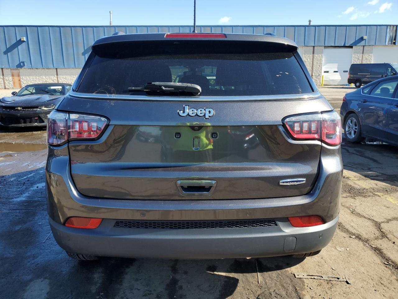 2018 Jeep Compass Latitude VIN: 3C4NJCBB8JT488427 Lot: 87464355