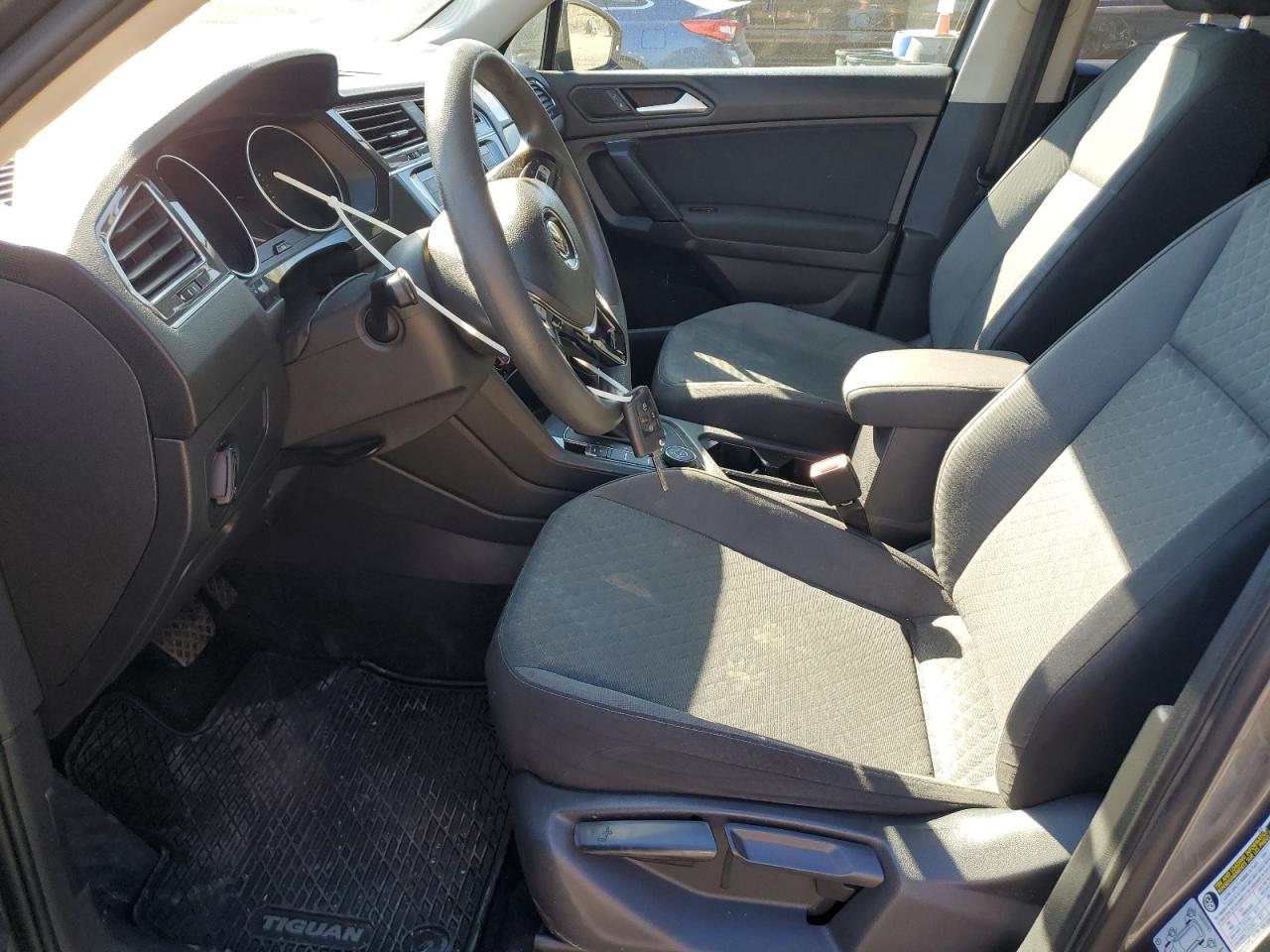 2019 Volkswagen Tiguan S VIN: 3VV0B7AX5KM095459 Lot: 84300035