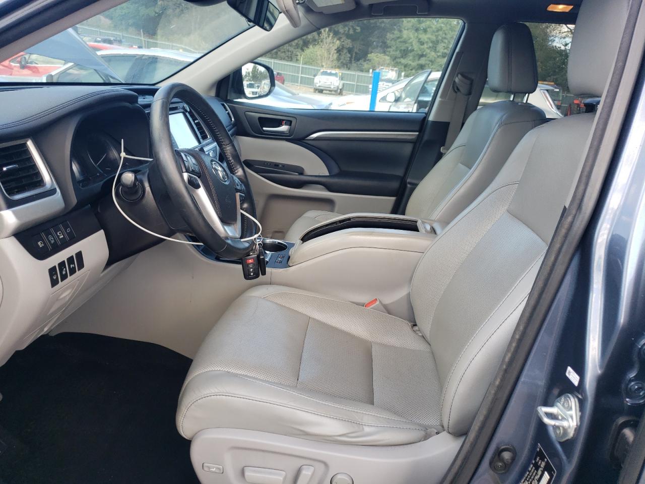 2017 Toyota Highlander Limited VIN: 5TDDZRFH0HS456520 Lot: 85288025