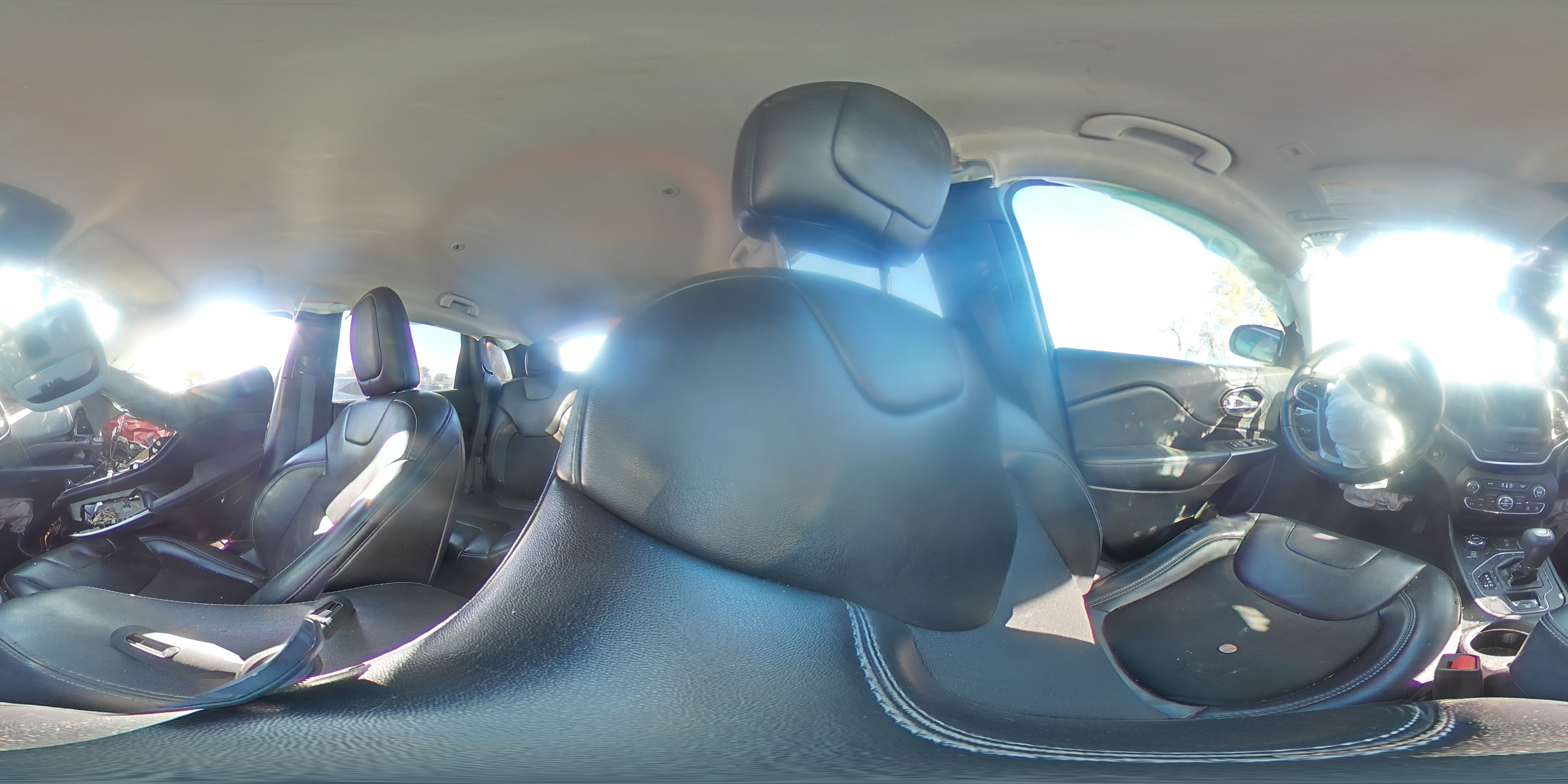 2019 Jeep Cherokee Latitude Plus VIN: 1C4PJMLX7KD124273 Lot: 89639025