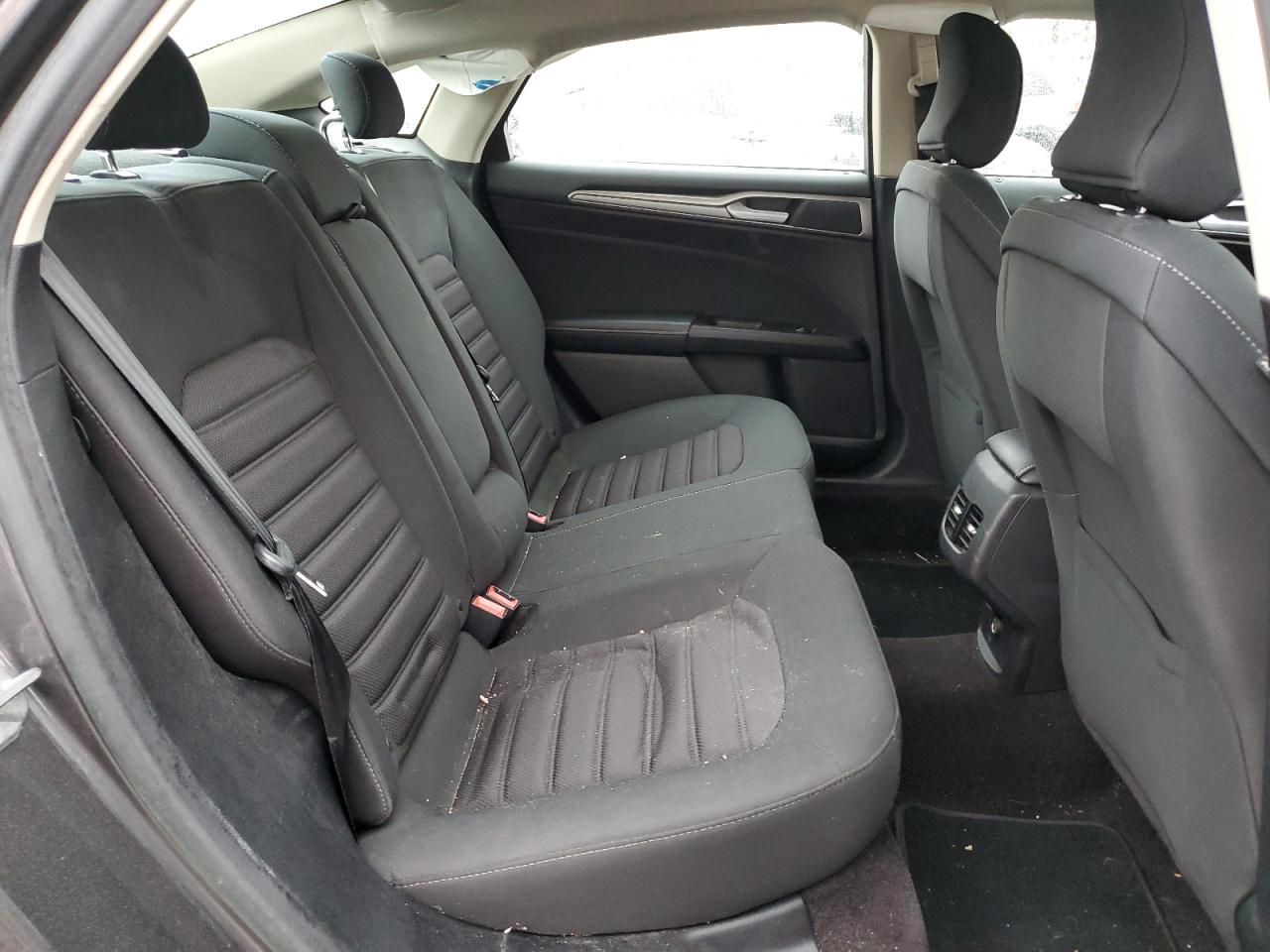 2017 Ford Fusion Se VIN: 3FA6P0H76HR147092 Lot: 82734985