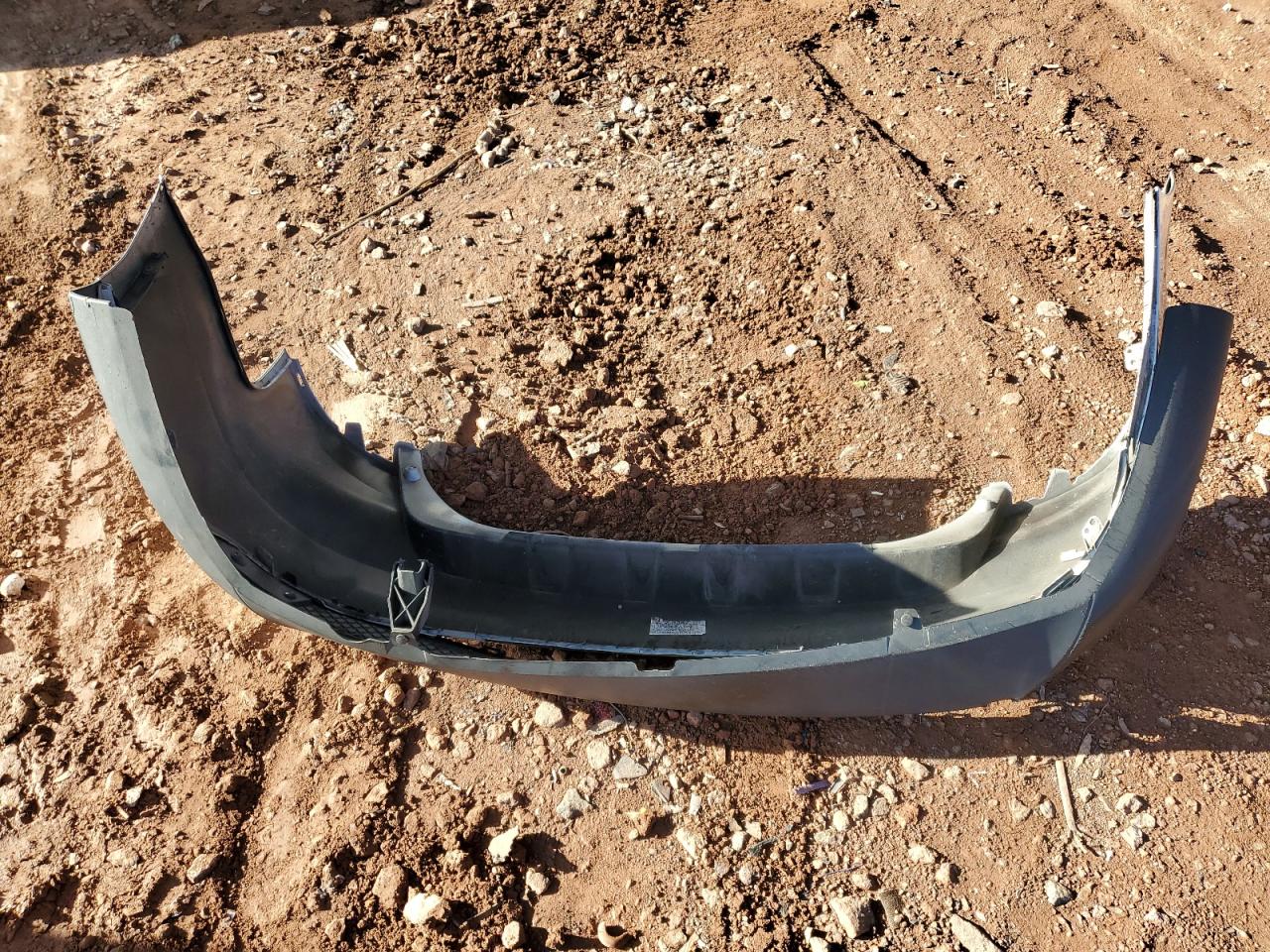 2018 Ford Focus Se VIN: 1FADP3F27JL213735 Lot: 85585385