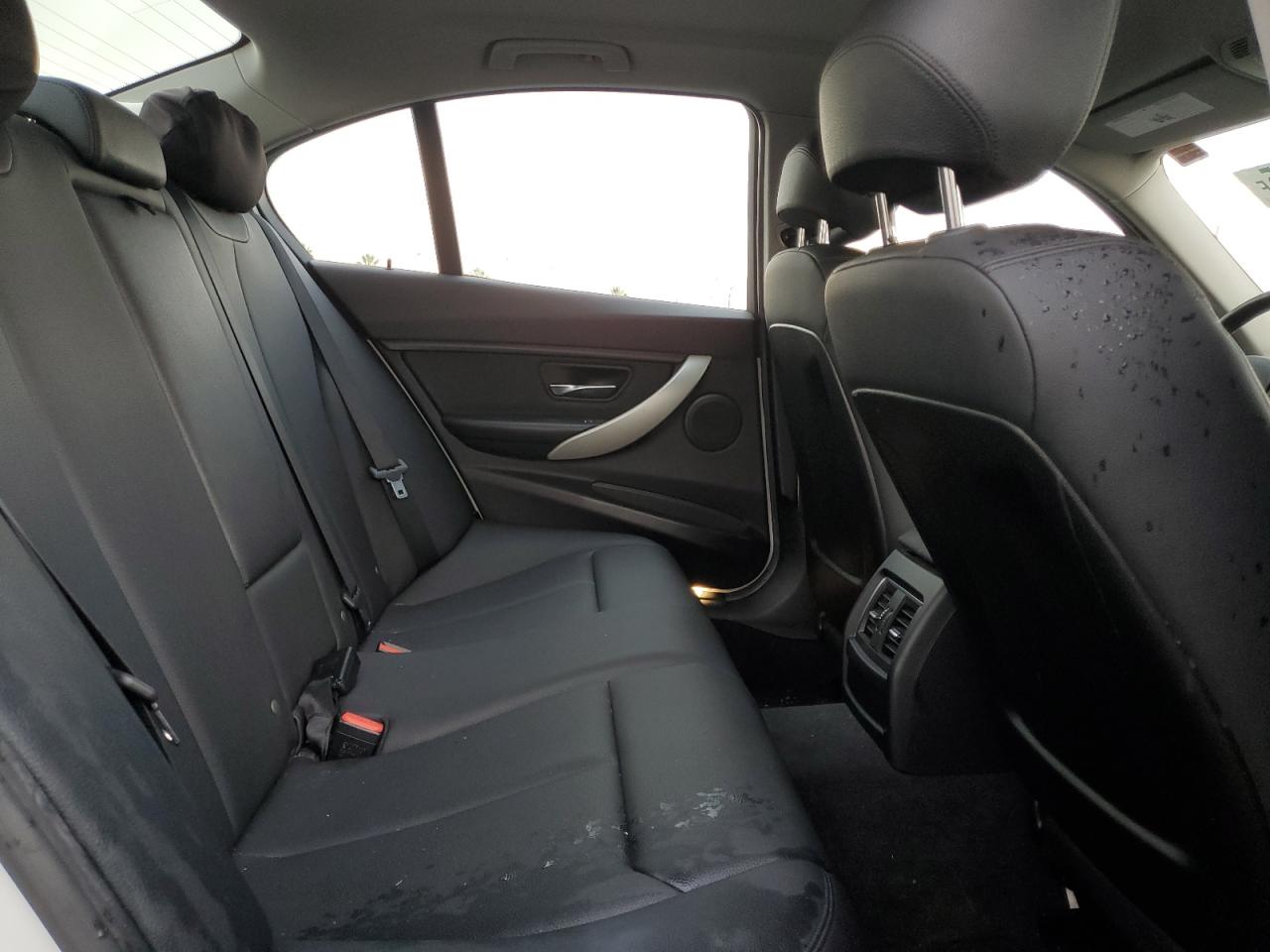 2016 BMW 320 I VIN: WBA8A9C51GK619231 Lot: 85876185