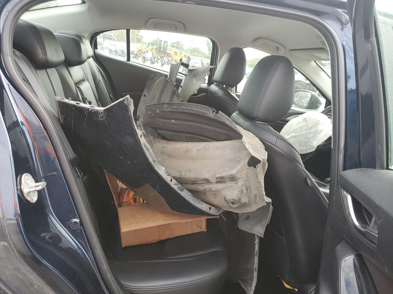 2018 Mazda 3 Touring VIN: 3MZBN1V34JM178542 Lot: 84618925